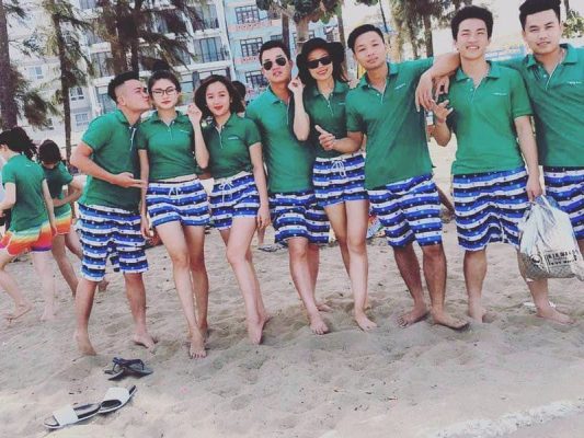 hình ảnh đồng phục đi biển 3