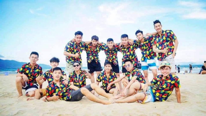 mẫu áo nhóm đi biển 2
